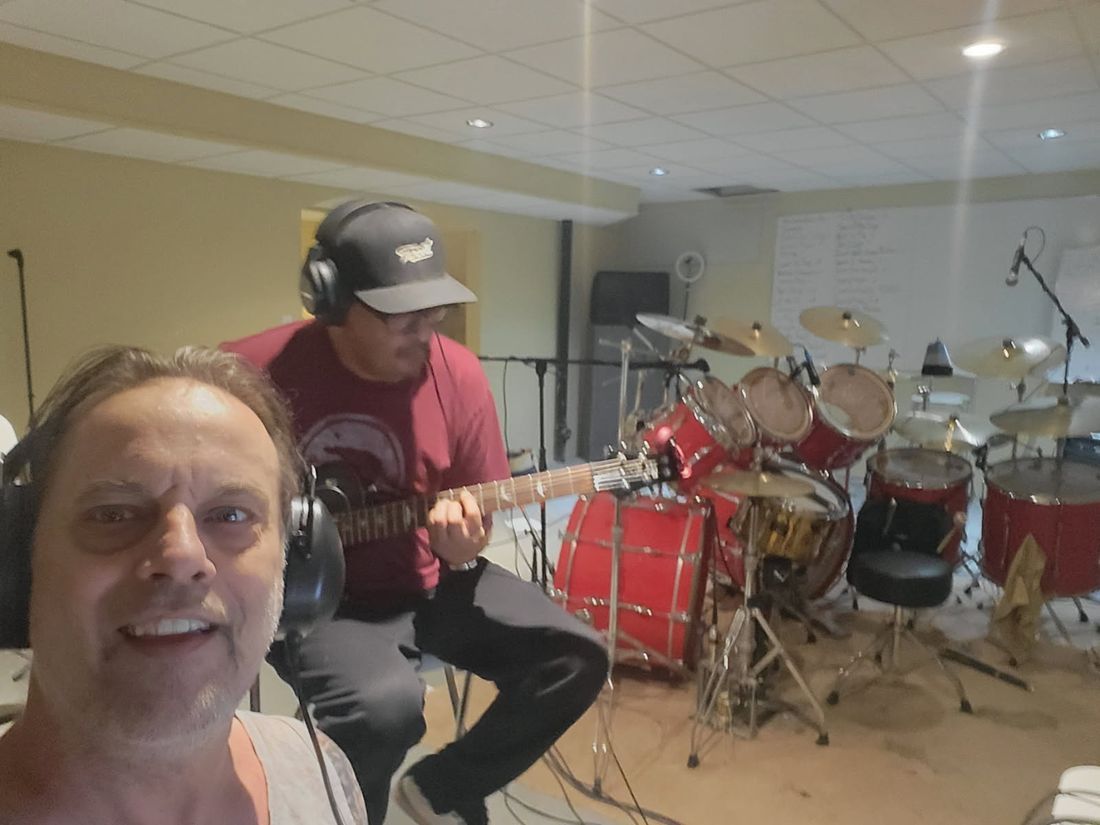 Corduroy Fields band rehearsal - Joel Davies and Vern Andrews